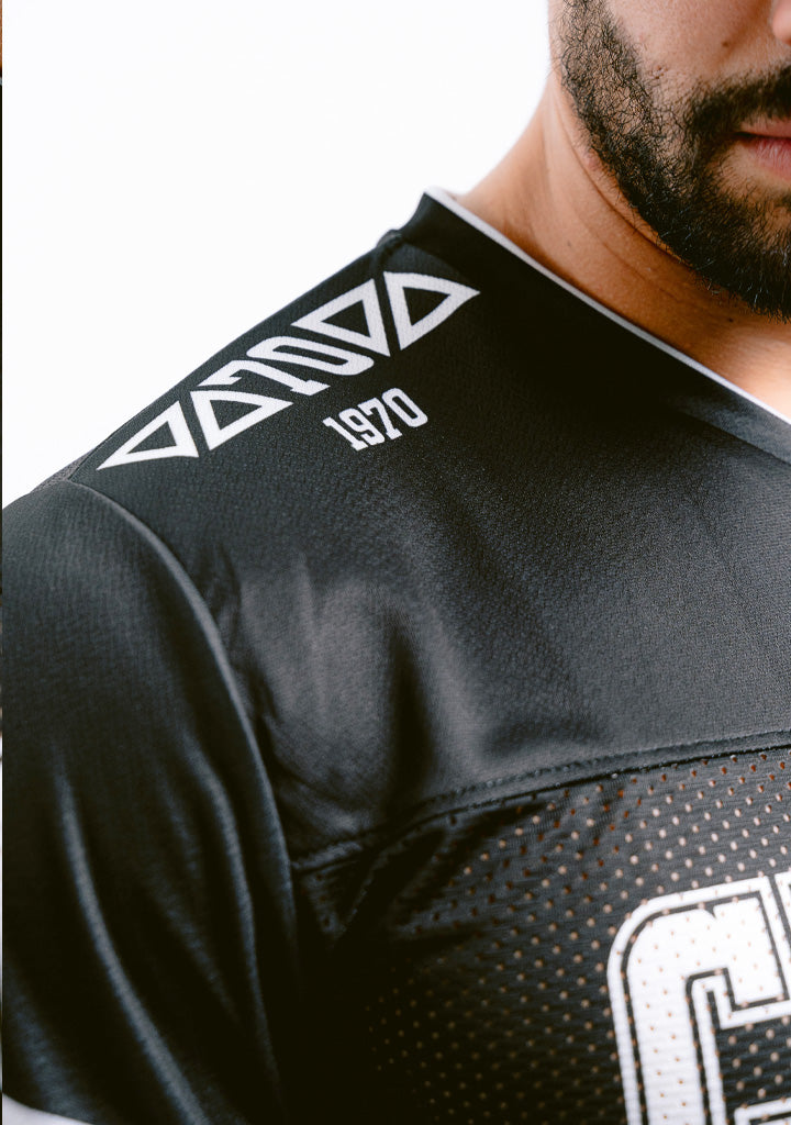 VIGA American football T-shirt