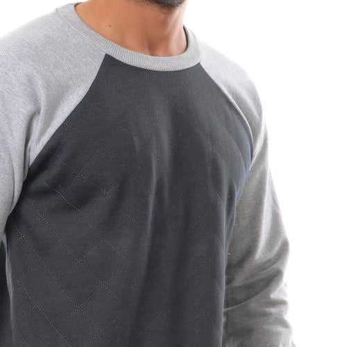Bi-colored Round Neck Plain Sweatshirt