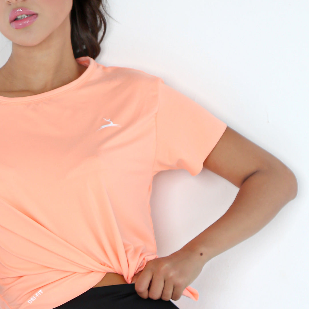 Basic-lightweight-short-sleeved-T-shirt.jpg