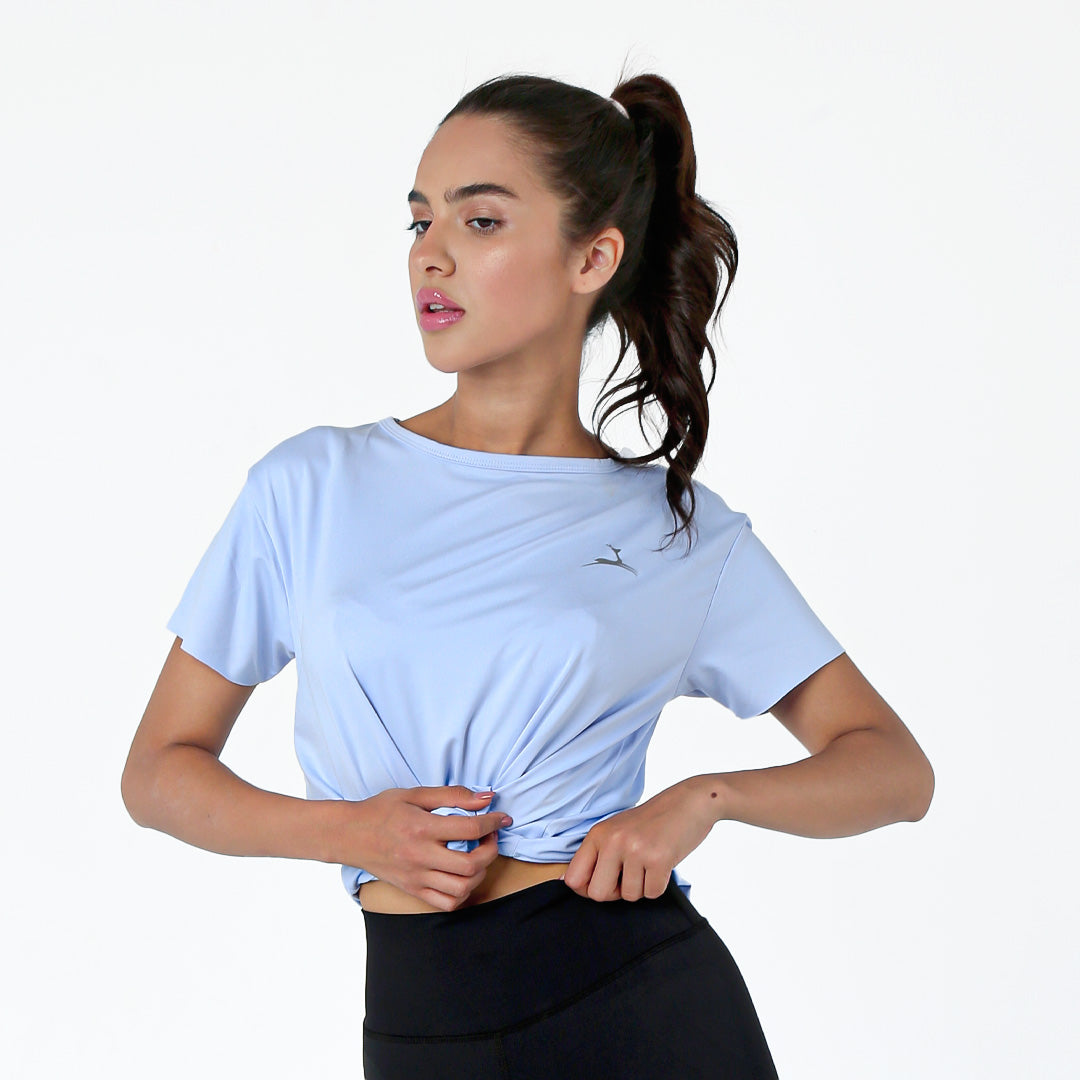 Basic-lightweight-short-sleeved-T-shirt.jpg