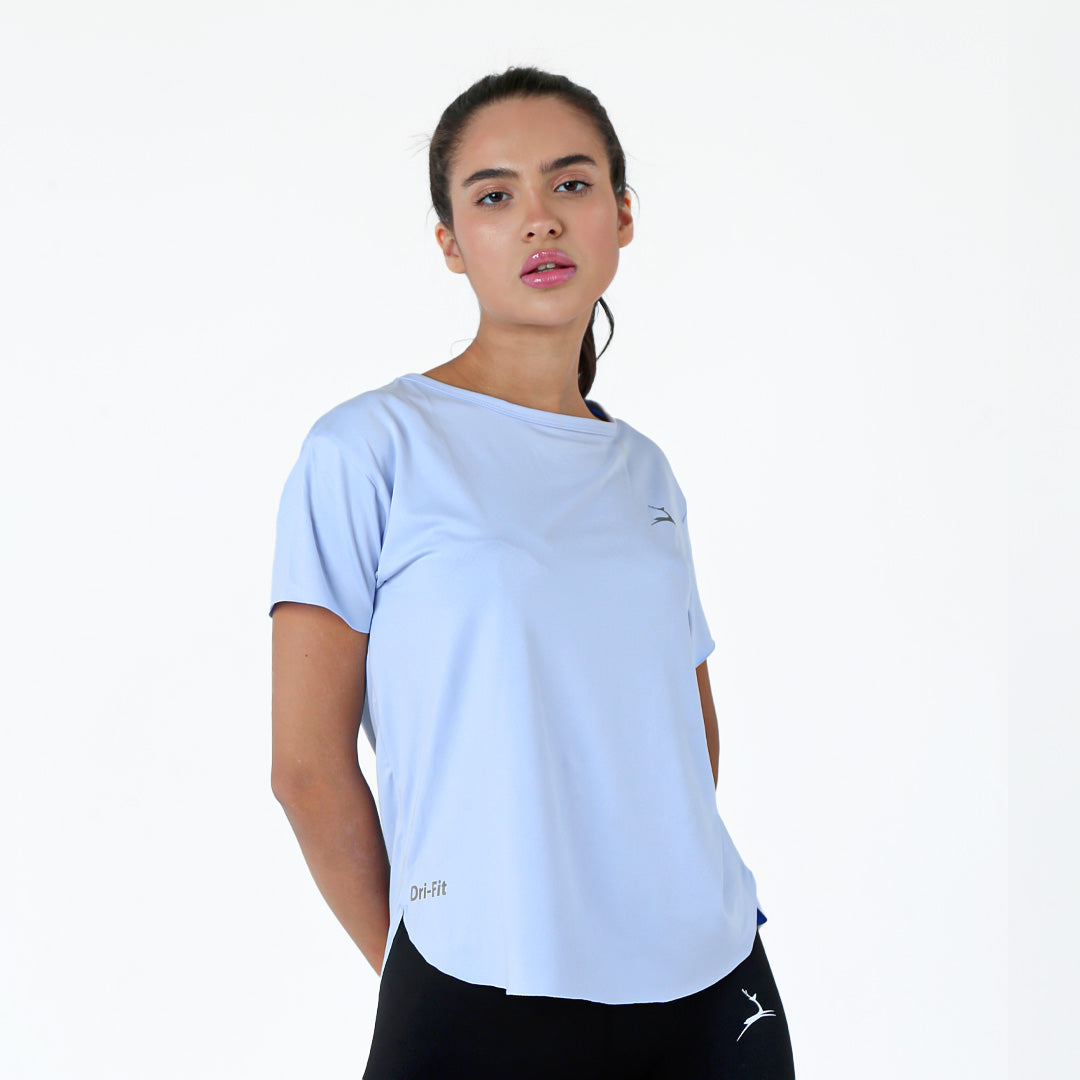 Basic-lightweight-short-sleeved-T-shirt.jpg