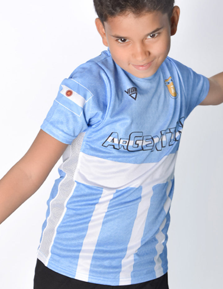 Kids-Argentina-soccer-jersey-"Messi".JPG