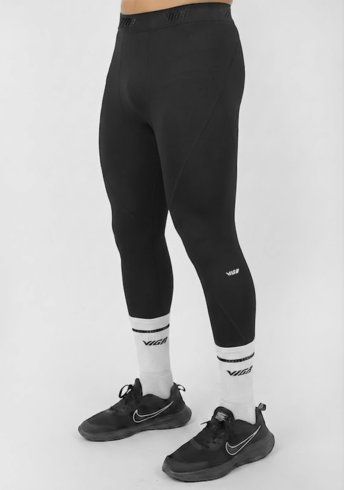 BlackMenfrontLeggings.jpg