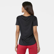 Basic-lightweight-short-sleeved-T-shirt.jpg
