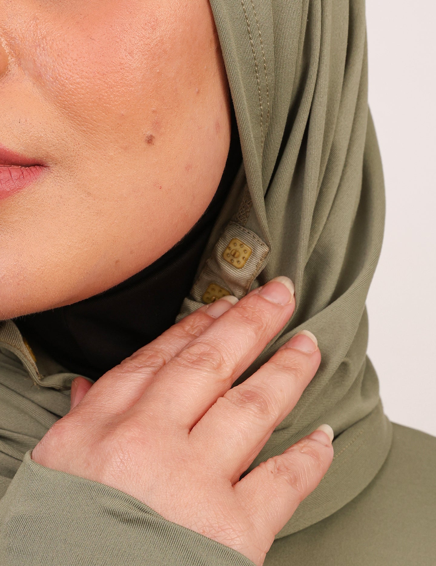 Doe Adjustable Sports Hijab Scarf