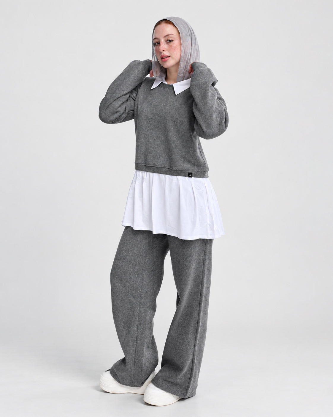DOE The Hybrid Set sweatshirt — 2-in-1 mock-layered winter top