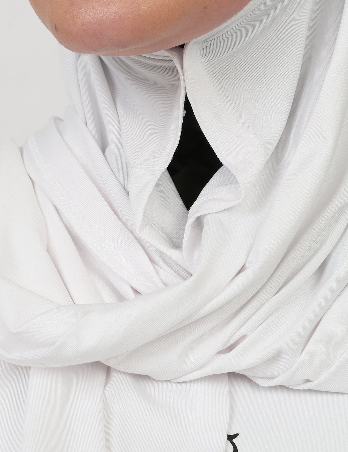 Doe Adjustable Sports Hijab Scarf