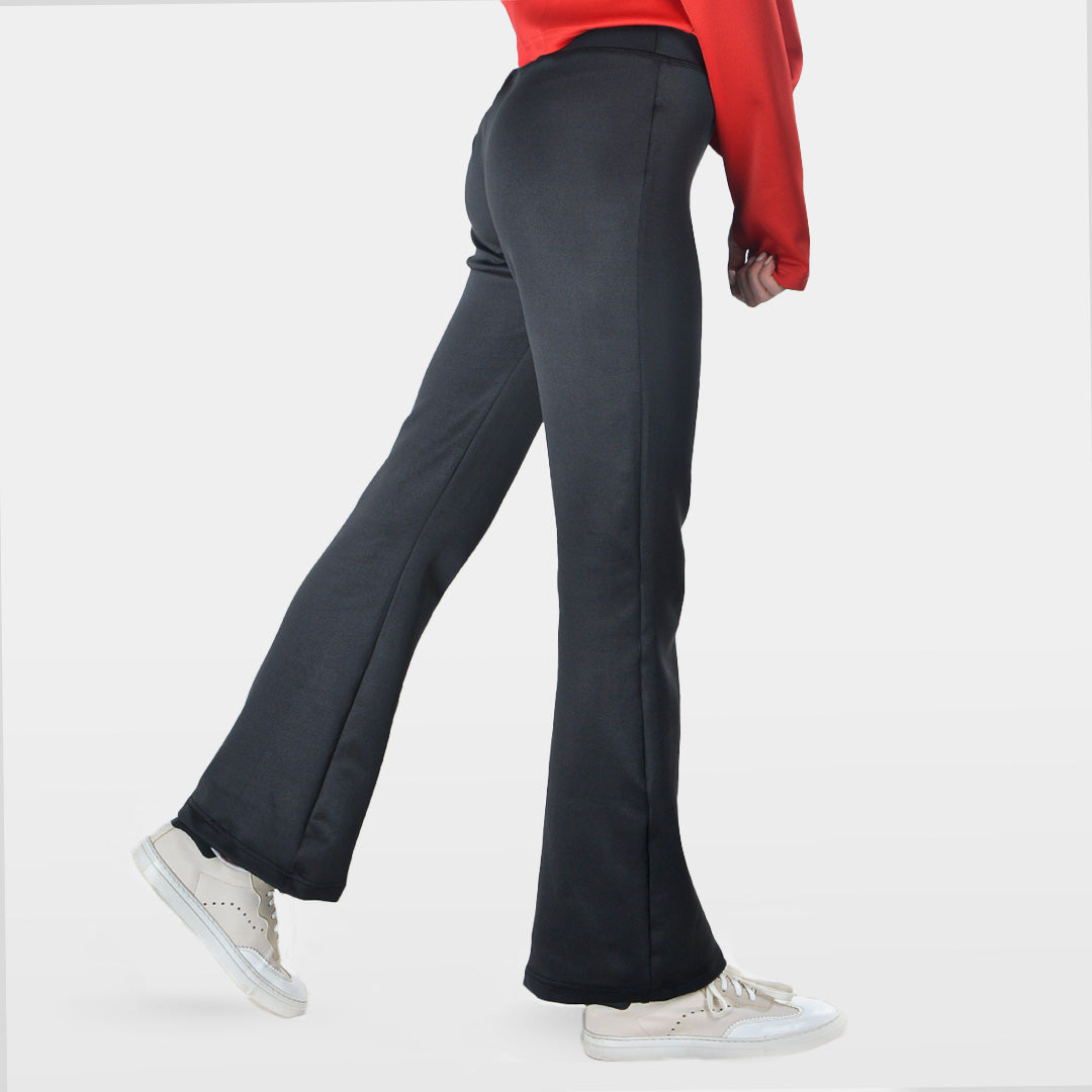 Doe Performance Flare pants - Champsland